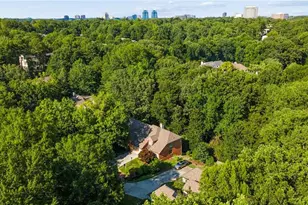 440 Greenlaurel Dr, Sandy Springs, GA 30342 - Photo 34
