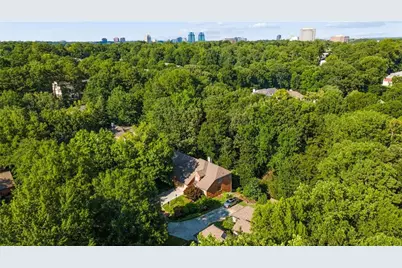 440 Greenlaurel Drive, Sandy Springs, GA 30342 - Photo 34