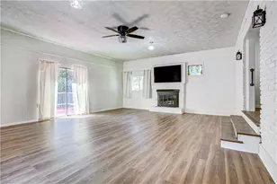 188 Pine Forest Dr, Lawrenceville, GA 30046 - Photo 10
