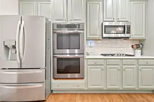 1038 Boxwood Ln, Canton, GA 30114 - Photo 6