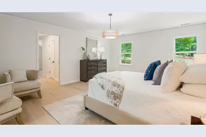 8140 Habersham Waters Road, Sandy Springs, GA 30350 - Photo 38