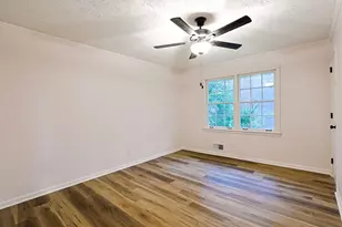 2016 Gibralter Way, Conyers, GA 30012 - Photo 10