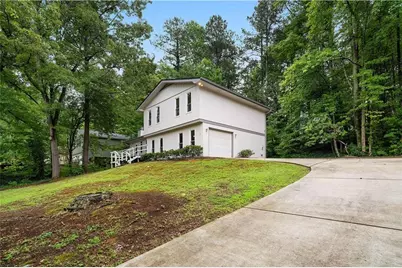 3260 Creek Hollow Drive, Marietta, GA 30062 - Photo 12
