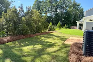 348 Marigold Ln, Woodstock, GA 30188 - Photo 6