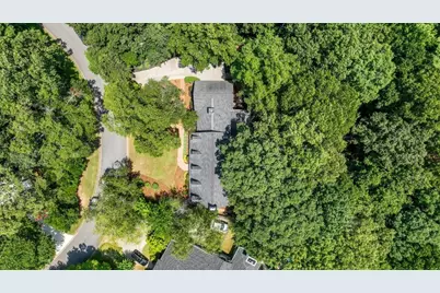 8705 River Bluff Lane, Roswell, GA 30076 - Photo 56