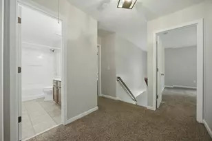 560 Crestmont Ln, Canton, GA 30114 - Photo 20