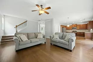 560 Crestmont Ln, Canton, GA 30114 - Photo 18