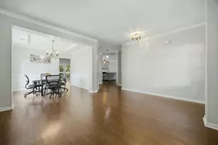560 Crestmont Ln, Canton, GA 30114 - Photo 14