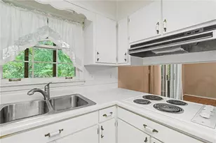 503 Durand Dr, Atlanta, GA 30307 - Photo 8