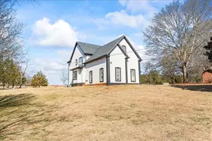 3955 Pucketts Rd, Snellville, GA 30039 - Photo 32