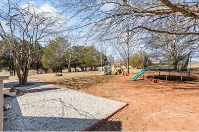3955 Pucketts Road, Snellville, GA 30039 - Photo 38