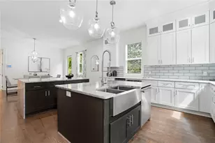 2415 Rugby Ave, Atlanta, GA 30337 - Photo 10