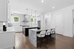2415 Rugby Ave, Atlanta, GA 30337 - Photo 8