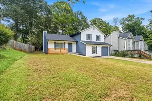 917 Lake Watch Dr, Stone Mountain, GA 30088 - Photo 2