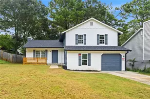 917 Lake Watch Dr, Stone Mountain, GA 30088 - Photo 1