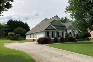 3205 E Gate Dr, Cumming, GA 30041 - Photo 2