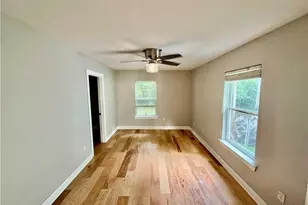 946 Hubbard St SW, Atlanta, GA 30310 - Photo 6