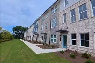 2923 Beaconwood Ct, Lawrenceville, GA 30043 - Photo 2
