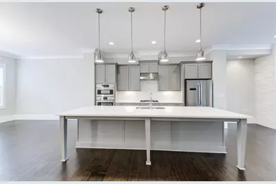 4304 Walsh Drive, Dunwoody, GA 30338 - Photo 10