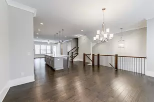 4304 Walsh Dr, Dunwoody, GA 30338 - Photo 6