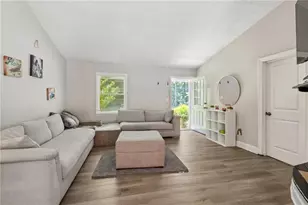 771 Suwanee Pkwy, Lawrenceville, GA 30043 - Photo 4
