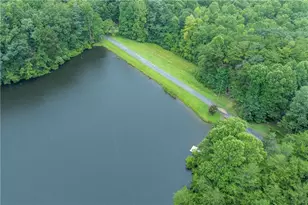 427 N Lake Dr, Ellijay, GA 30536 - Photo 8