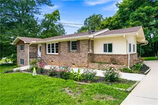410 Jordan St, Royston, GA 30662 - Photo 2