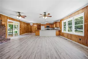 410 Jordan St, Royston, GA 30662 - Photo 8