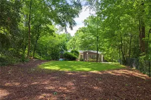 1234 Poplar Grove Dr NE, Atlanta, GA 30306 - Photo 38