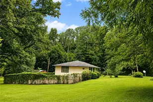 172 Raymond Carson, Newnan, GA 30265 - Photo 8