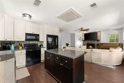 7803 Beachwood Drive, Murrayville, GA 30564 - Photo 22