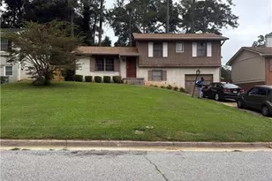 3463 Mark Pl NW, Atlanta, GA 30331 - Photo 2