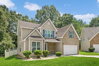 2432 Temple View Drive, Snellville, GA 30078 - Photo 4