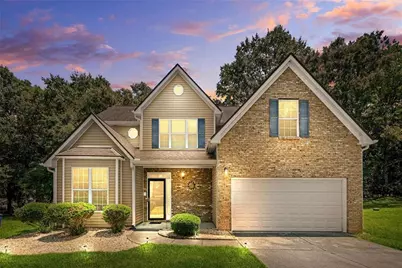 2432 Temple View Drive, Snellville, GA 30078 - Photo 2
