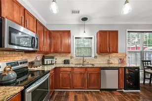 2432 Temple View Dr, Snellville, GA 30078 - Photo 36