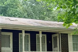 3827 Sherwood Dr, Douglasville, GA 30135 - Photo 2