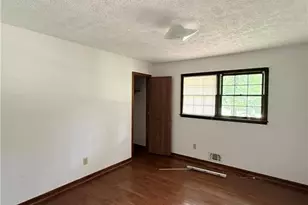 3827 Sherwood Dr, Douglasville, GA 30135 - Photo 10