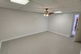 1381 Providence Dr, Lawrenceville, GA 30044 - Photo 28