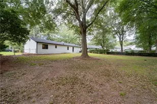 1526 Haynes Ct, Grayson, GA 30017 - Photo 32