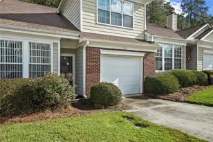 124 Camry Ln, Grayson, GA 30017 - Photo 2