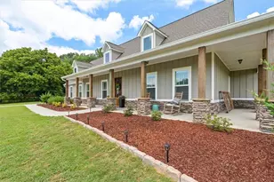 1303 Sandhill Hickory Level Rd, Carrollton, GA 30116 - Photo 2