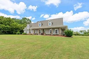 1303 Sandhill Hickory Level Rd, Carrollton, GA 30116 - Photo 1