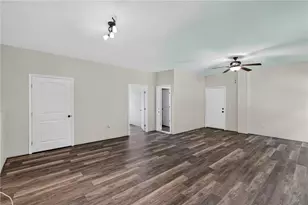 199 Bridgemill Dr, Douglasville, GA 30134 - Photo 4