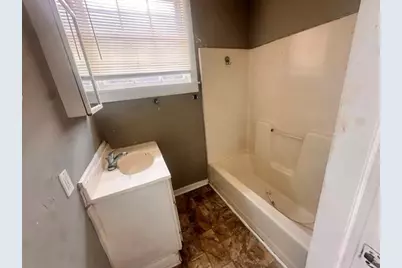 8 Poplar Street, Covington, GA 30014 - Photo 22