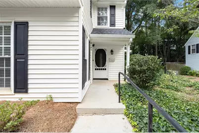 4147 N Gloucester Place, Atlanta, GA 30341 - Photo 2