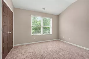 611 Little Bluestem Trl, Hoschton, GA 30548 - Photo 22