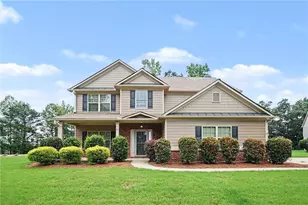 611 Little Bluestem Trl, Hoschton, GA 30548 - Photo 1