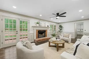 228 Nacoochee Dr, Woodstock, GA 30188 - Photo 12