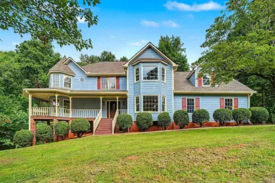 228 Nacoochee Drive, Woodstock, GA 30188 - Photo 1