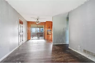 5911 Meadowview Road, Rex, GA 30273 - Photo 10